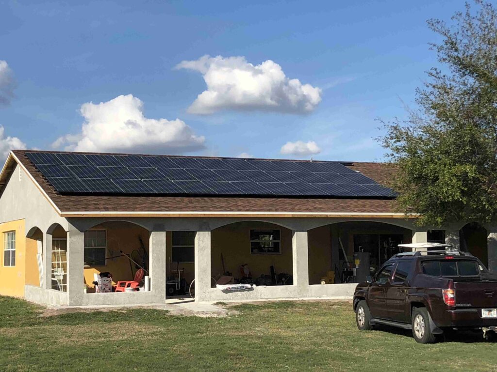 solar pv panels installed by solar panel company in Orlando on a bungalow