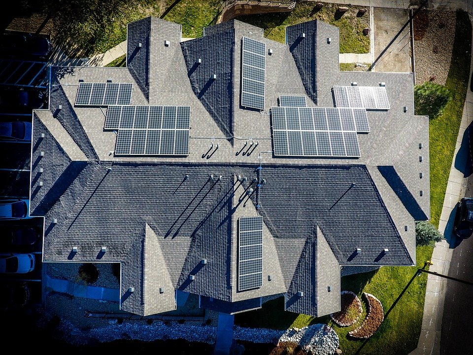 entire roof covered in Solar PV panels in orlando Florida of family home