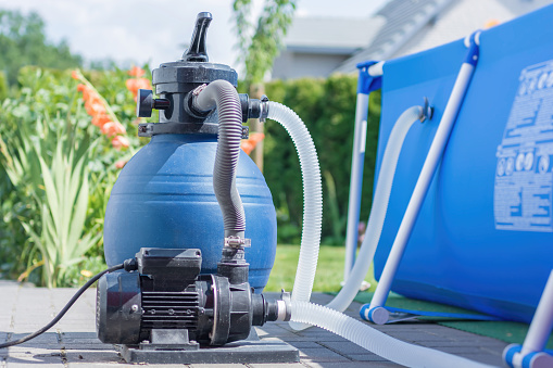 external pool pump
