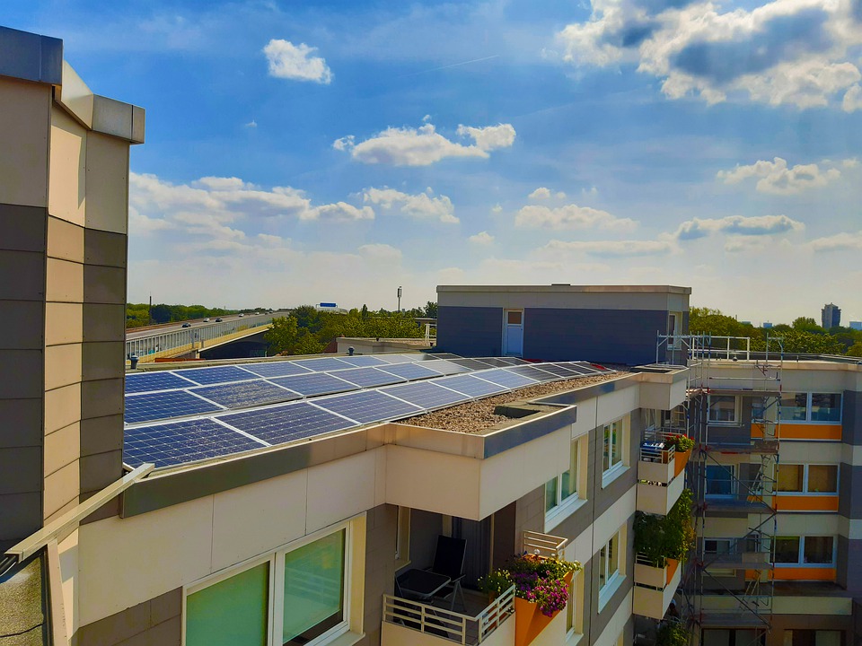 solar PV panels installed on top of apartment block in Orlando Florida